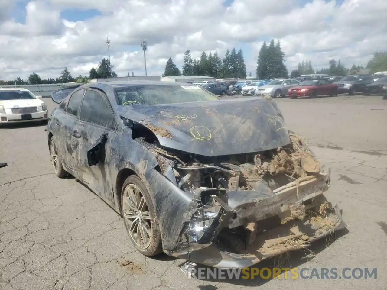 1 Photograph of a damaged car 4T1BZ1FB9KU016279 TOYOTA AVALON 2019