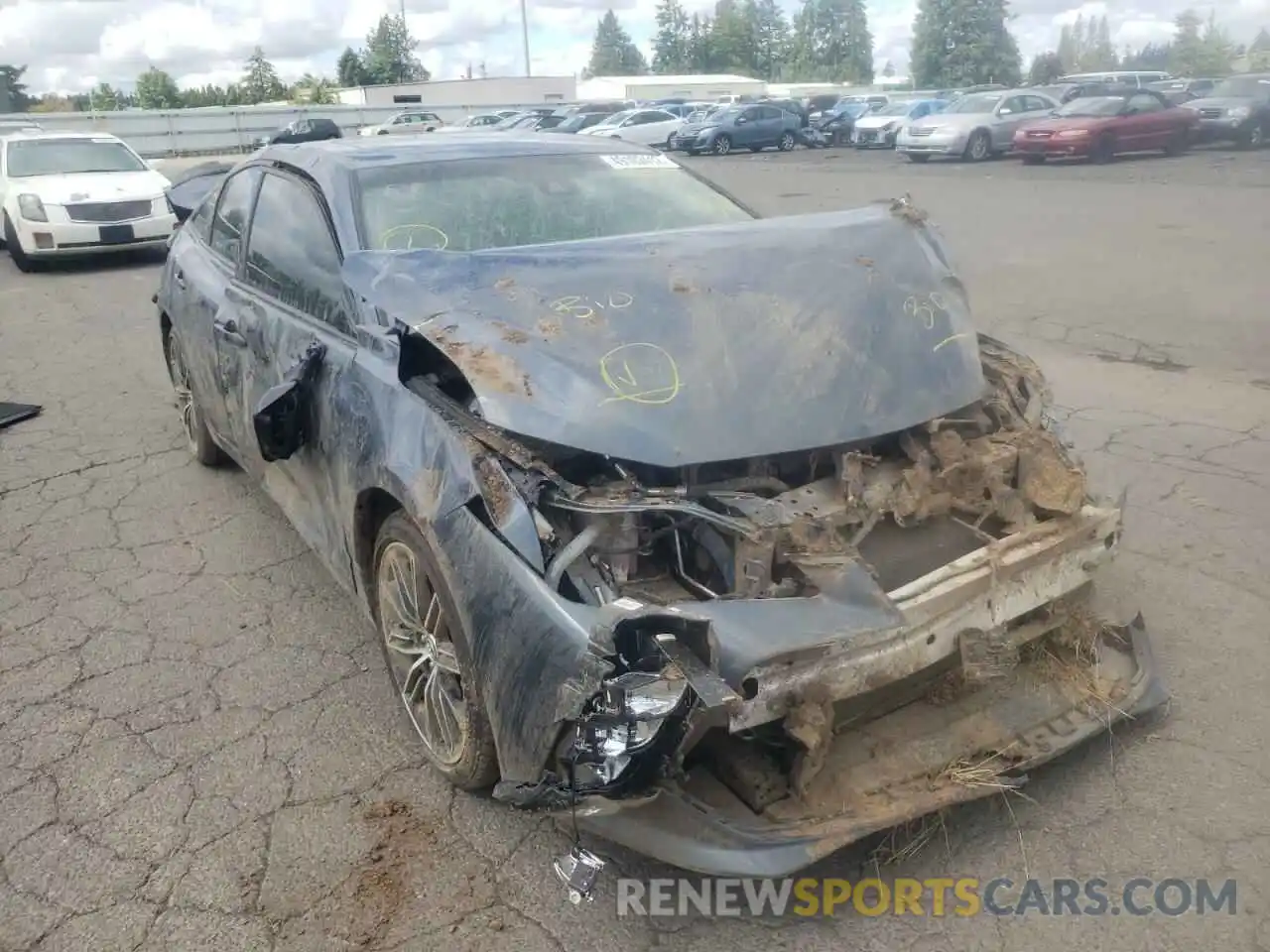 9 Photograph of a damaged car 4T1BZ1FB9KU016279 TOYOTA AVALON 2019