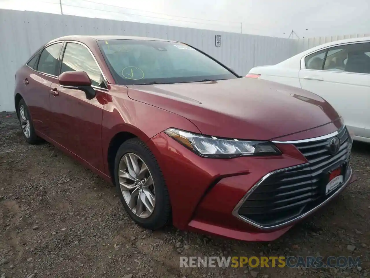 1 Photograph of a damaged car 4T1BZ1FB9KU016797 TOYOTA AVALON 2019