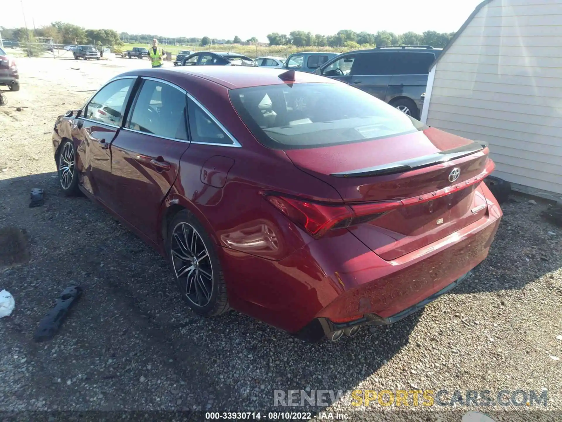 3 Photograph of a damaged car 4T1BZ1FB9KU019697 TOYOTA AVALON 2019