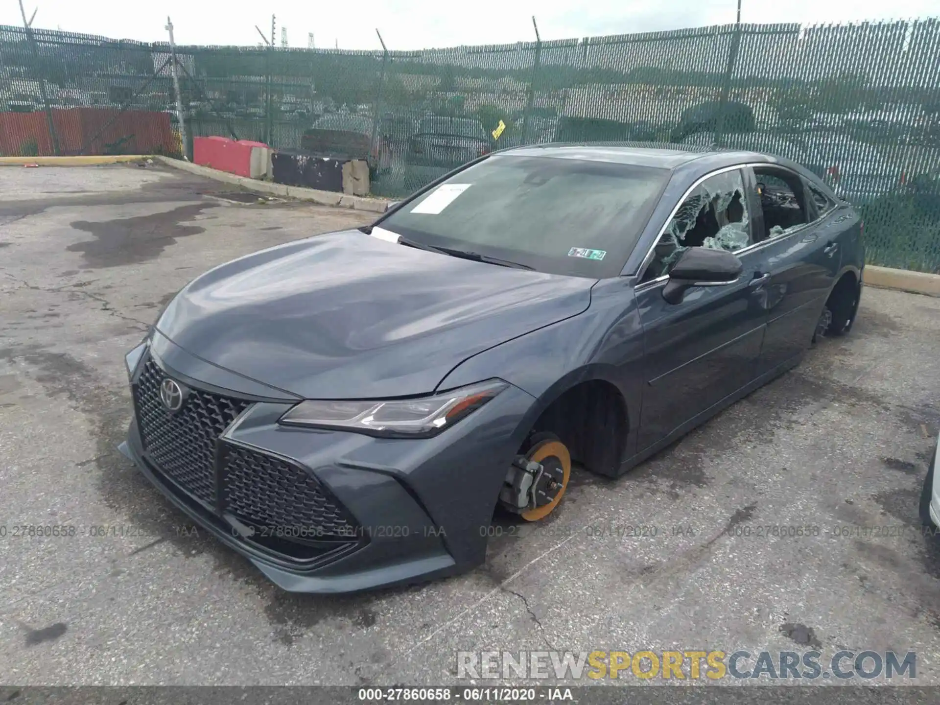 2 Photograph of a damaged car 4T1BZ1FB9KU023104 TOYOTA AVALON 2019