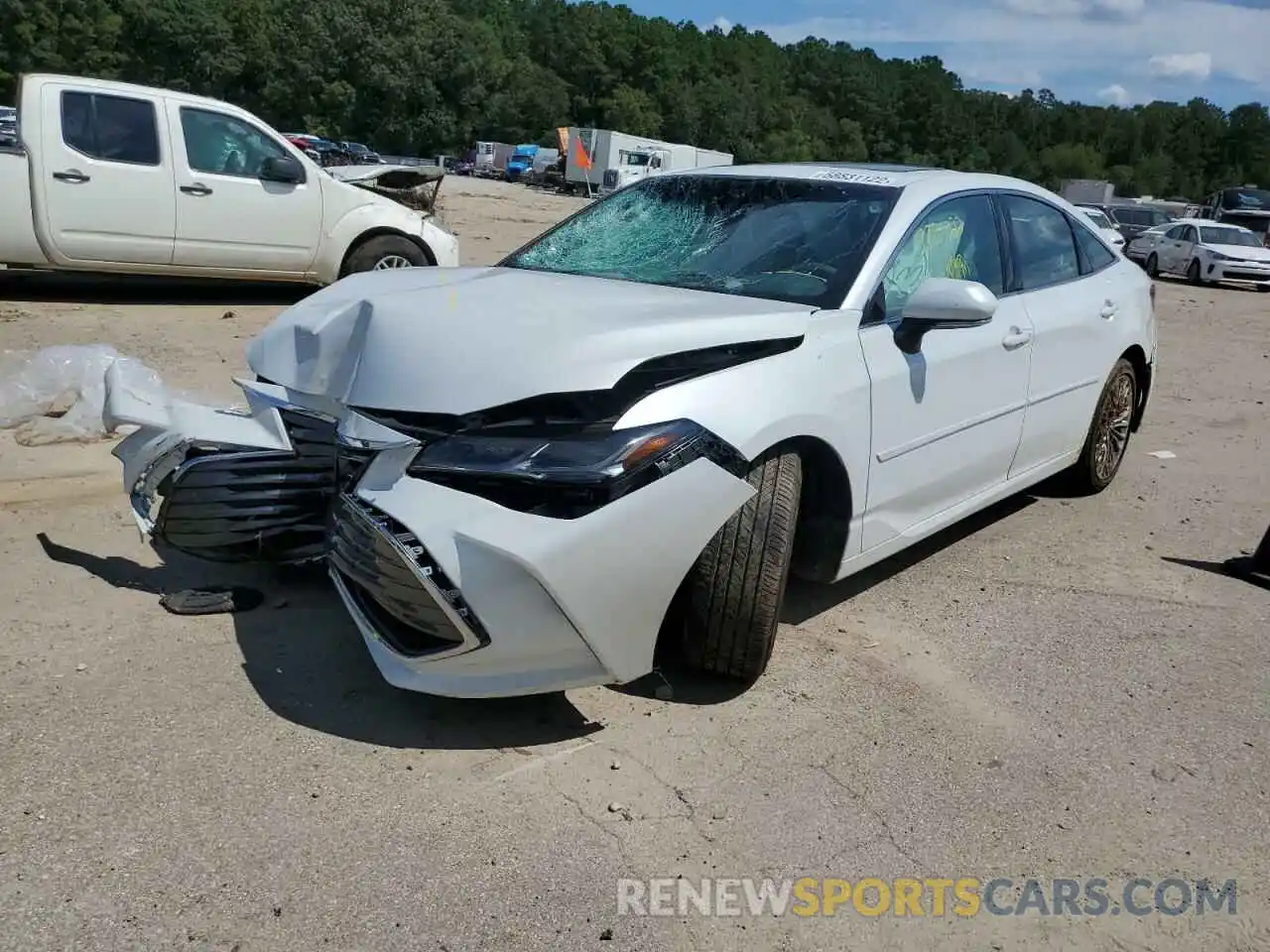 2 Photograph of a damaged car 4T1BZ1FB9KU030800 TOYOTA AVALON 2019