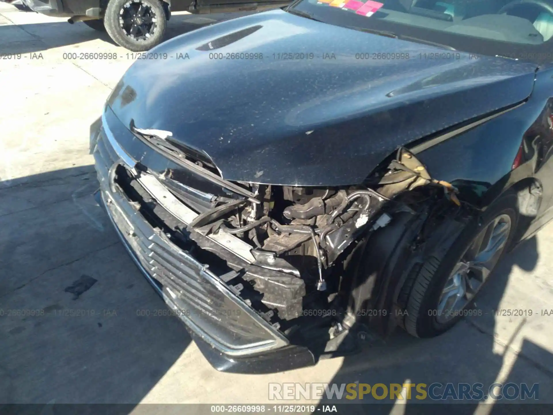 6 Photograph of a damaged car 4T1BZ1FB9KU033048 TOYOTA AVALON 2019