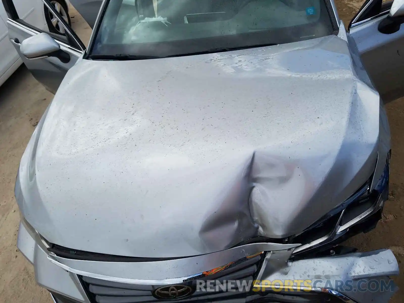 7 Photograph of a damaged car 4T1BZ1FBXKU001693 TOYOTA AVALON 2019