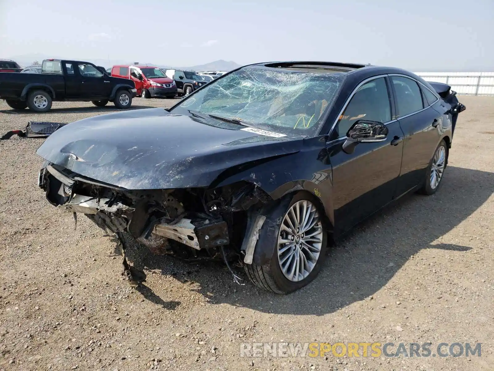 2 Photograph of a damaged car 4T1BZ1FBXKU001824 TOYOTA AVALON 2019