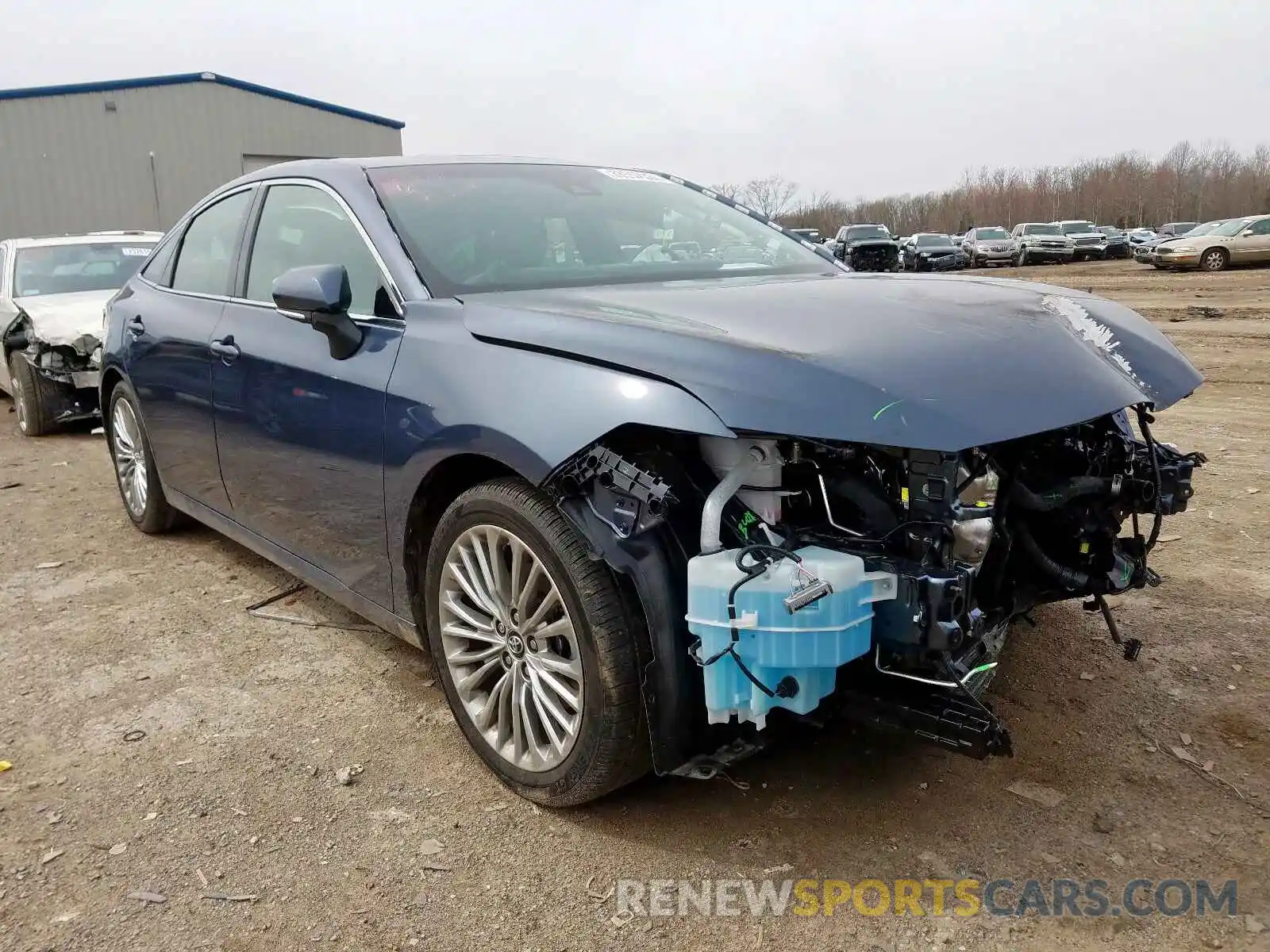 1 Photograph of a damaged car 4T1BZ1FBXKU002780 TOYOTA AVALON 2019