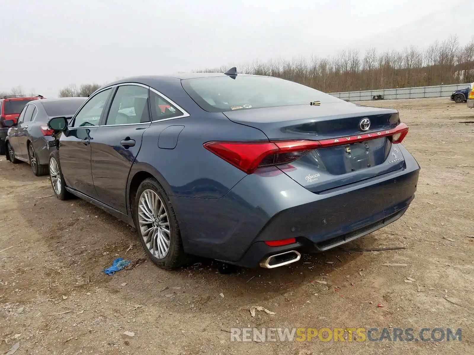 3 Photograph of a damaged car 4T1BZ1FBXKU002780 TOYOTA AVALON 2019