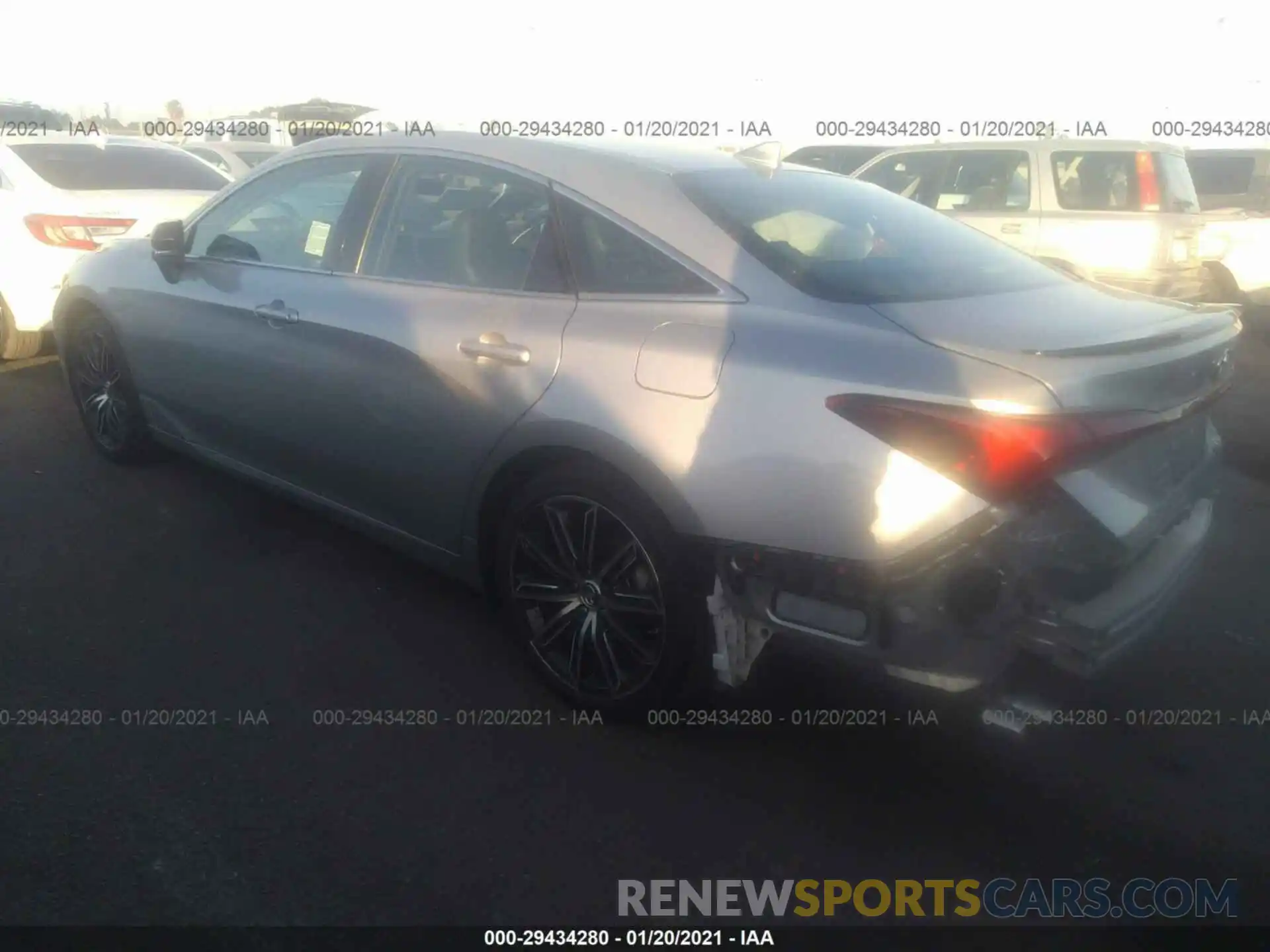 3 Photograph of a damaged car 4T1BZ1FBXKU002830 TOYOTA AVALON 2019