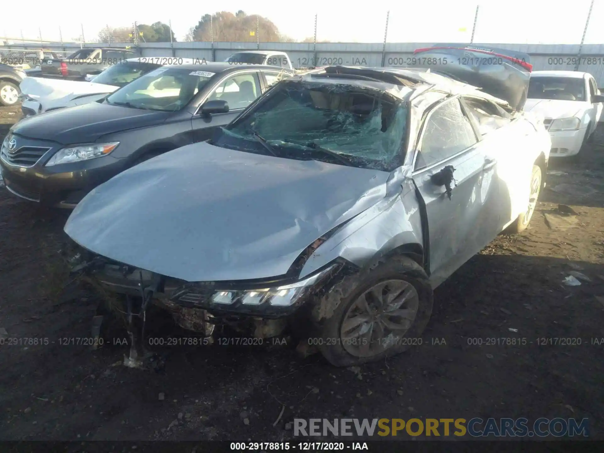 6 Photograph of a damaged car 4T1BZ1FBXKU003041 TOYOTA AVALON 2019