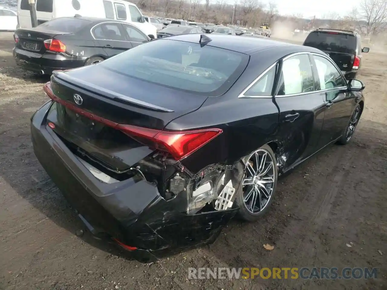 4 Фотография поврежденного автомобиля 4T1BZ1FBXKU003590 TOYOTA AVALON 2019