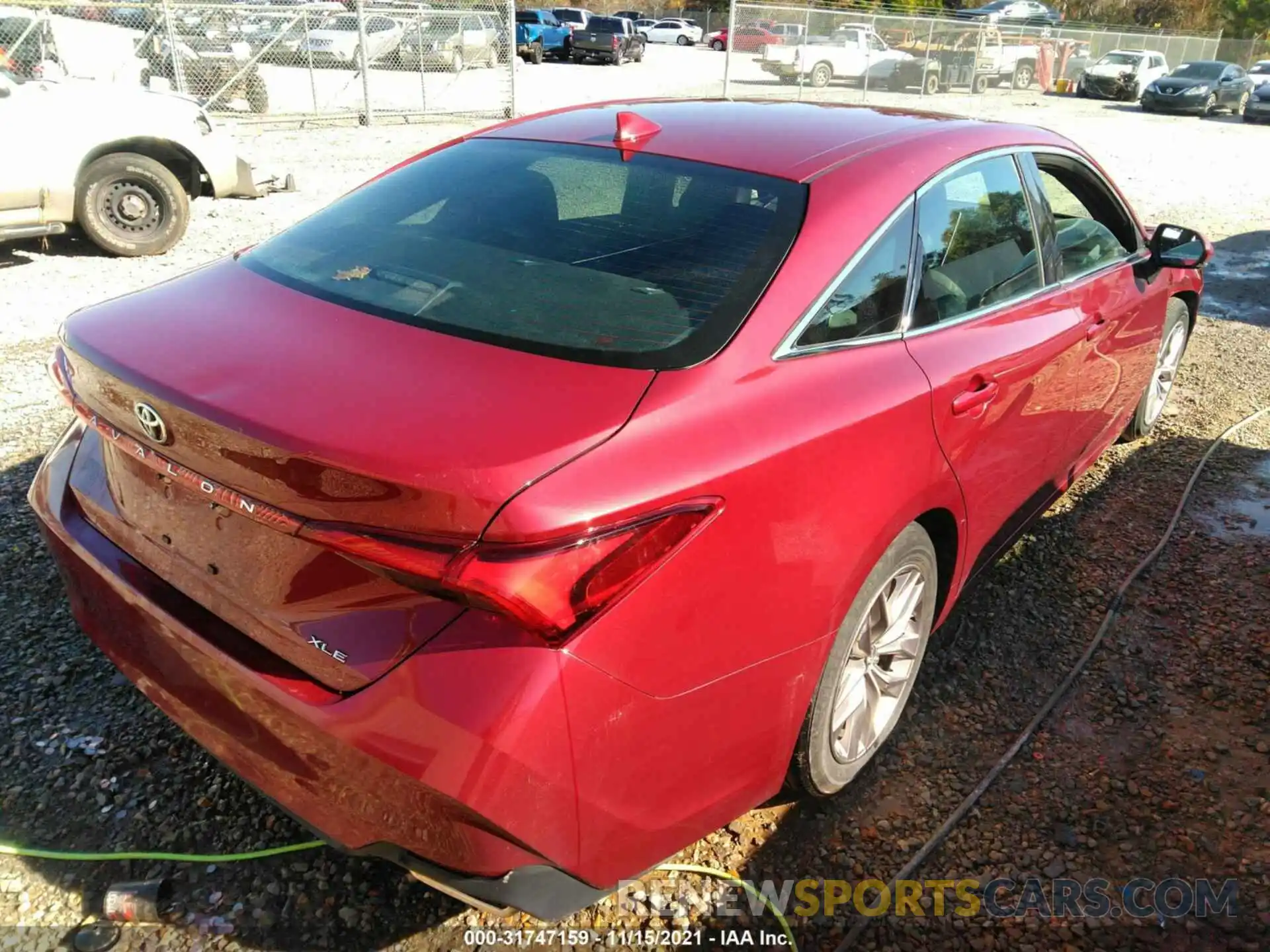 4 Фотография поврежденного автомобиля 4T1BZ1FBXKU003749 TOYOTA AVALON 2019