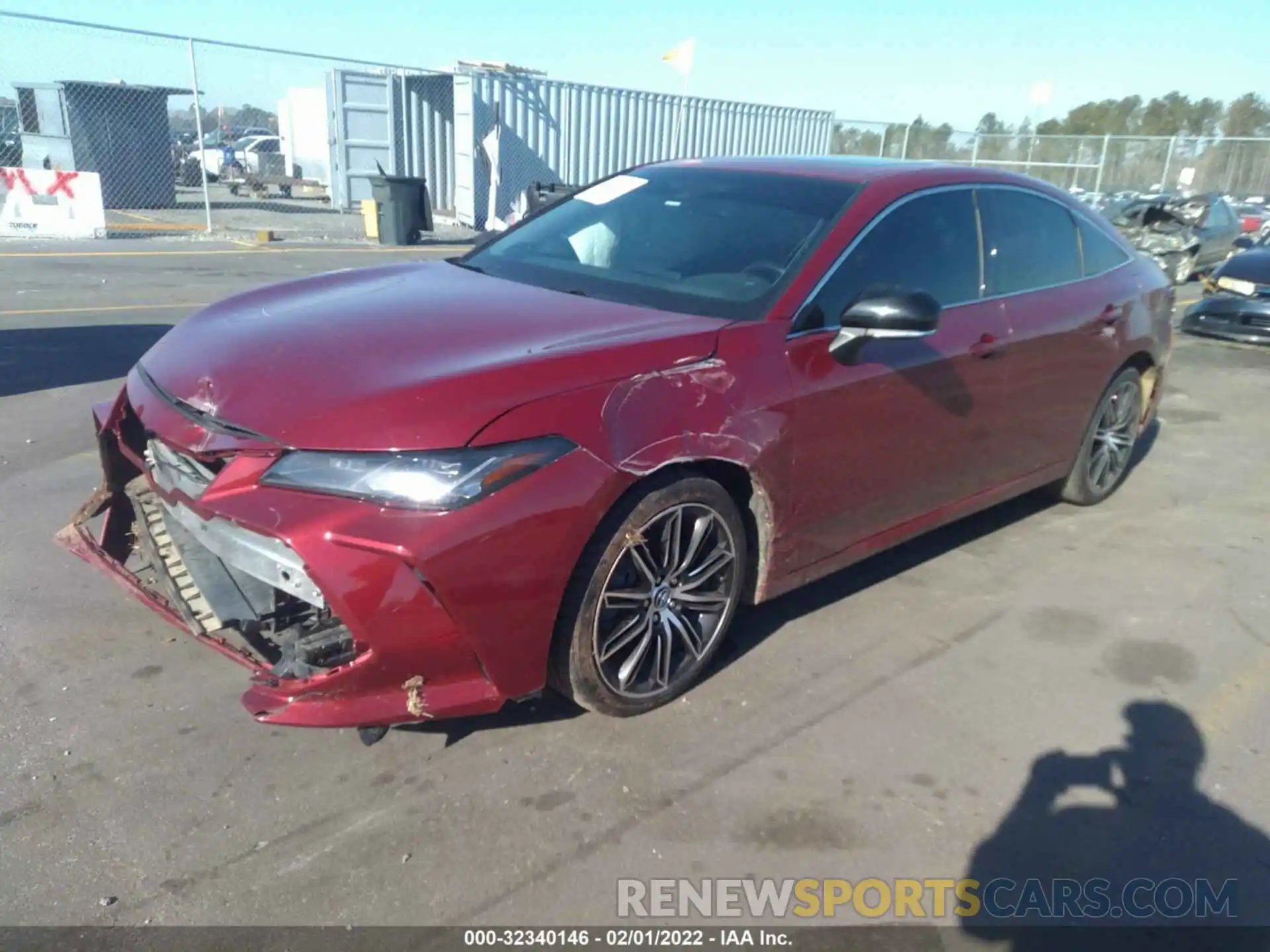 2 Photograph of a damaged car 4T1BZ1FBXKU006148 TOYOTA AVALON 2019