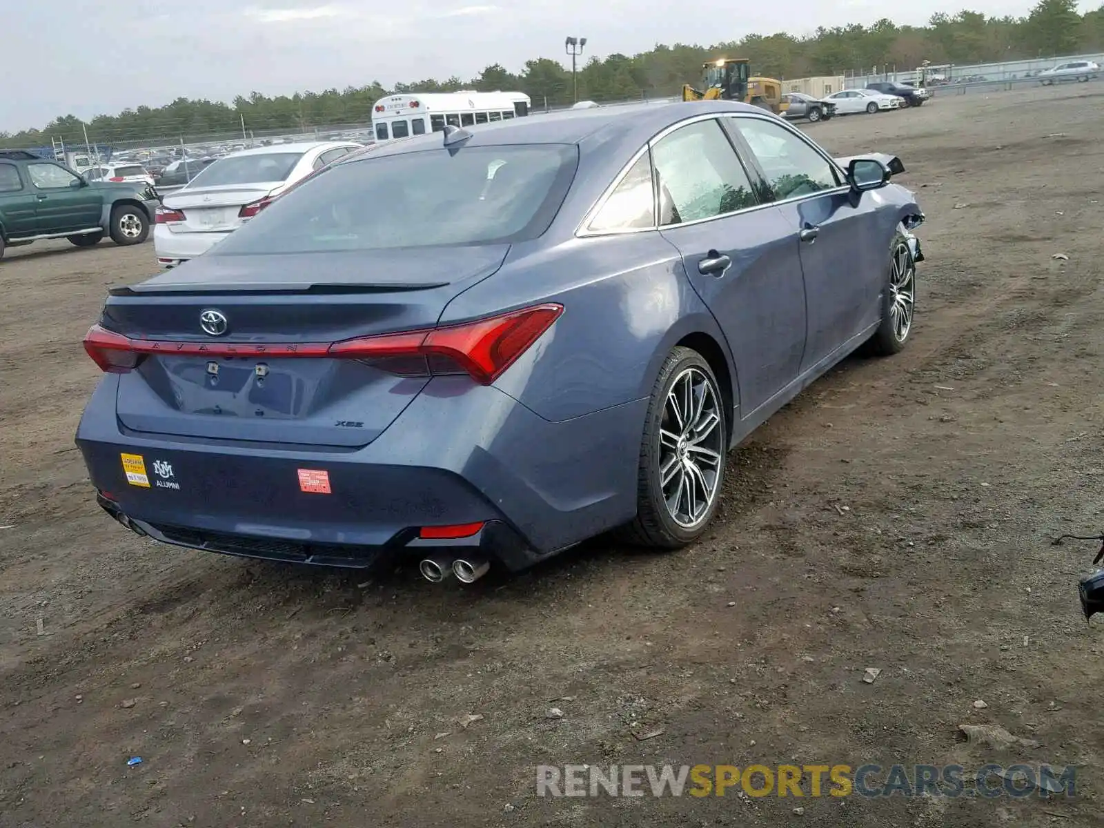 4 Photograph of a damaged car 4T1BZ1FBXKU006215 TOYOTA AVALON 2019