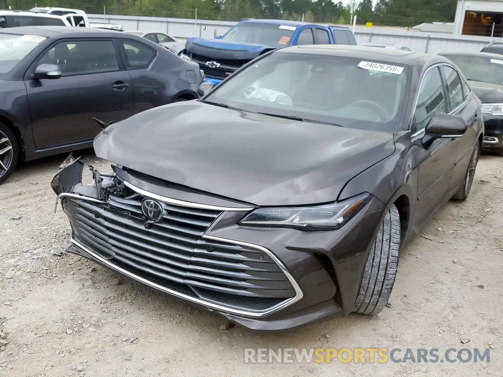 2 Photograph of a damaged car 4T1BZ1FBXKU006473 TOYOTA AVALON 2019