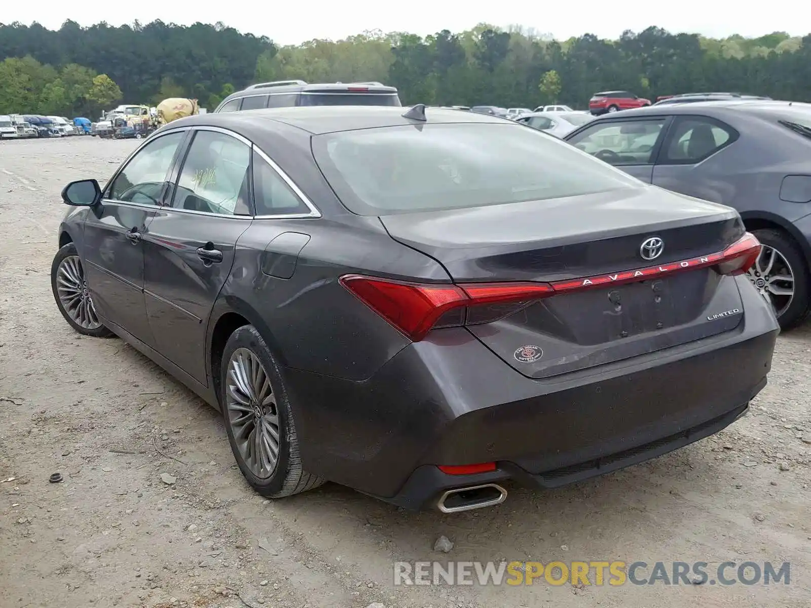 3 Photograph of a damaged car 4T1BZ1FBXKU006473 TOYOTA AVALON 2019