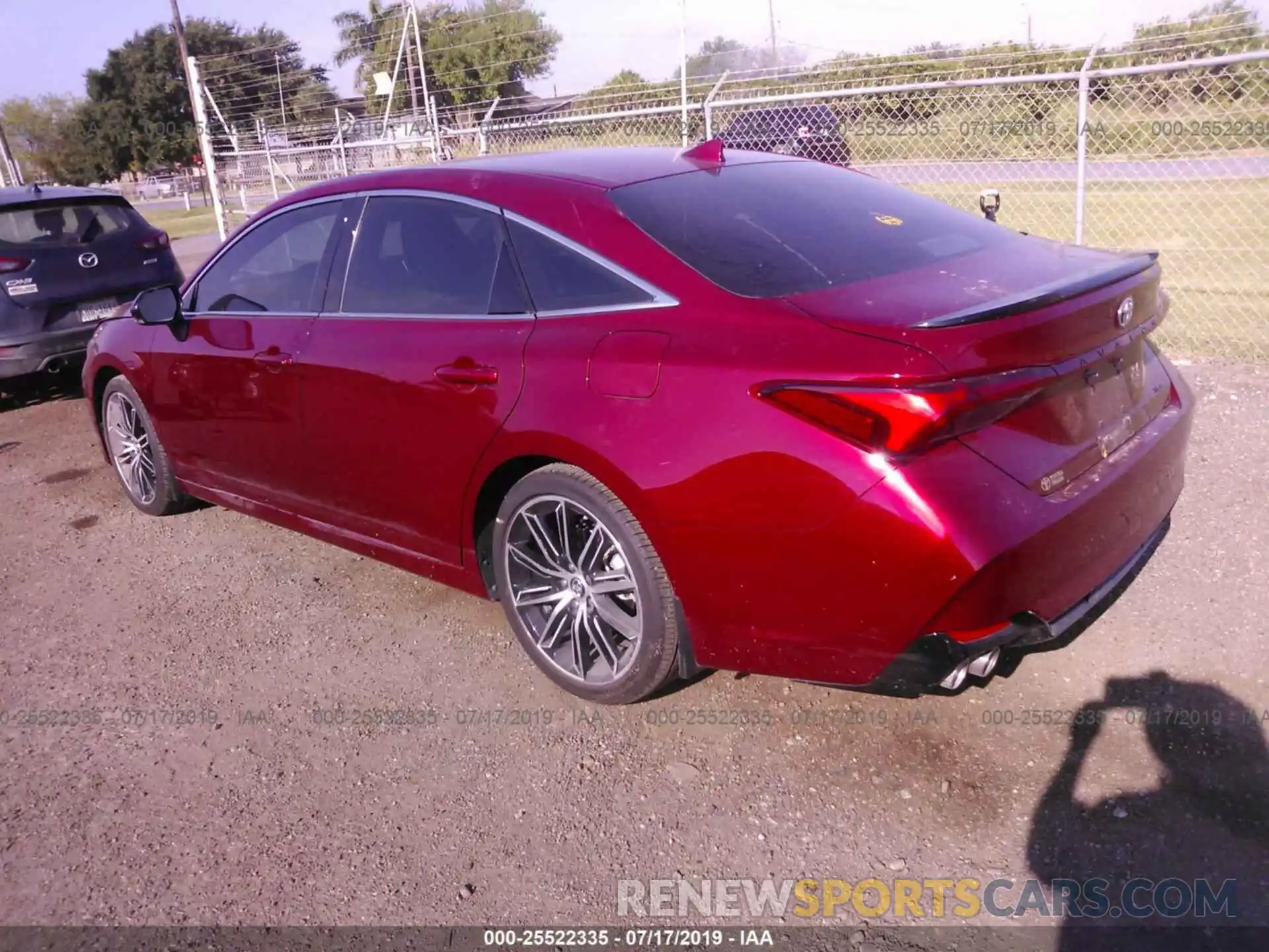 3 Photograph of a damaged car 4T1BZ1FBXKU009874 TOYOTA AVALON 2019