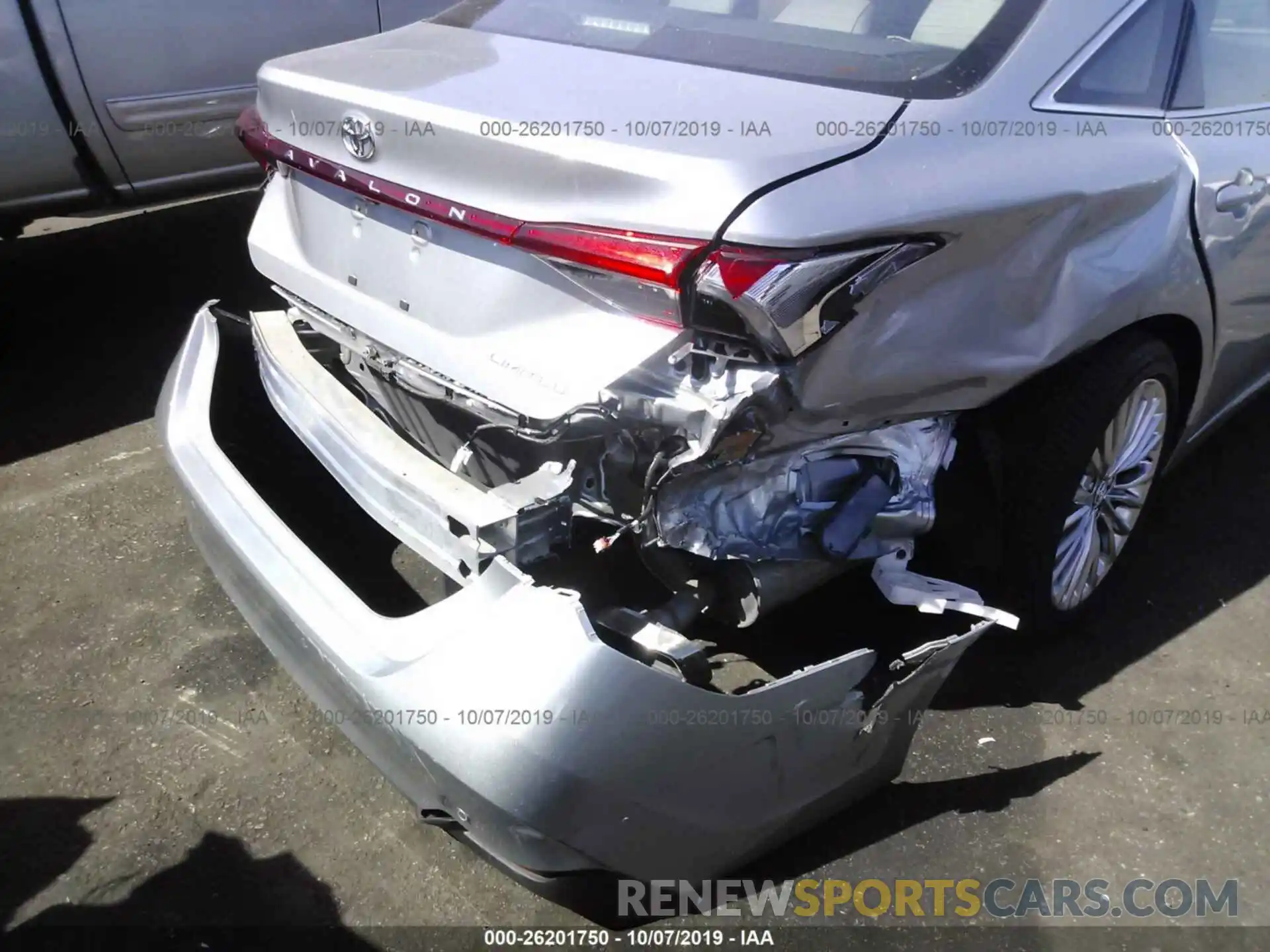 6 Photograph of a damaged car 4T1BZ1FBXKU012094 TOYOTA AVALON 2019