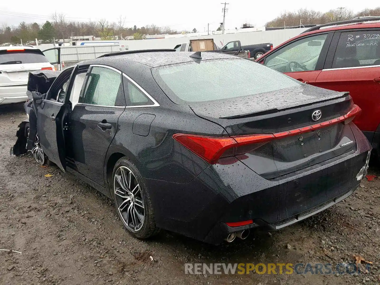 3 Photograph of a damaged car 4T1BZ1FBXKU015545 TOYOTA AVALON 2019