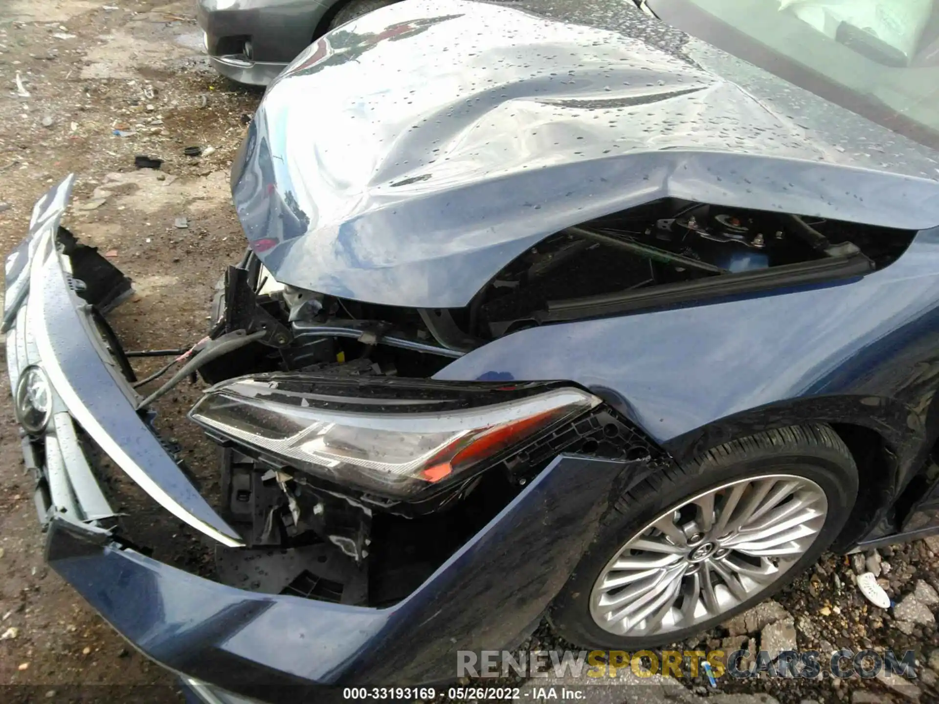 6 Photograph of a damaged car 4T1BZ1FBXKU018428 TOYOTA AVALON 2019