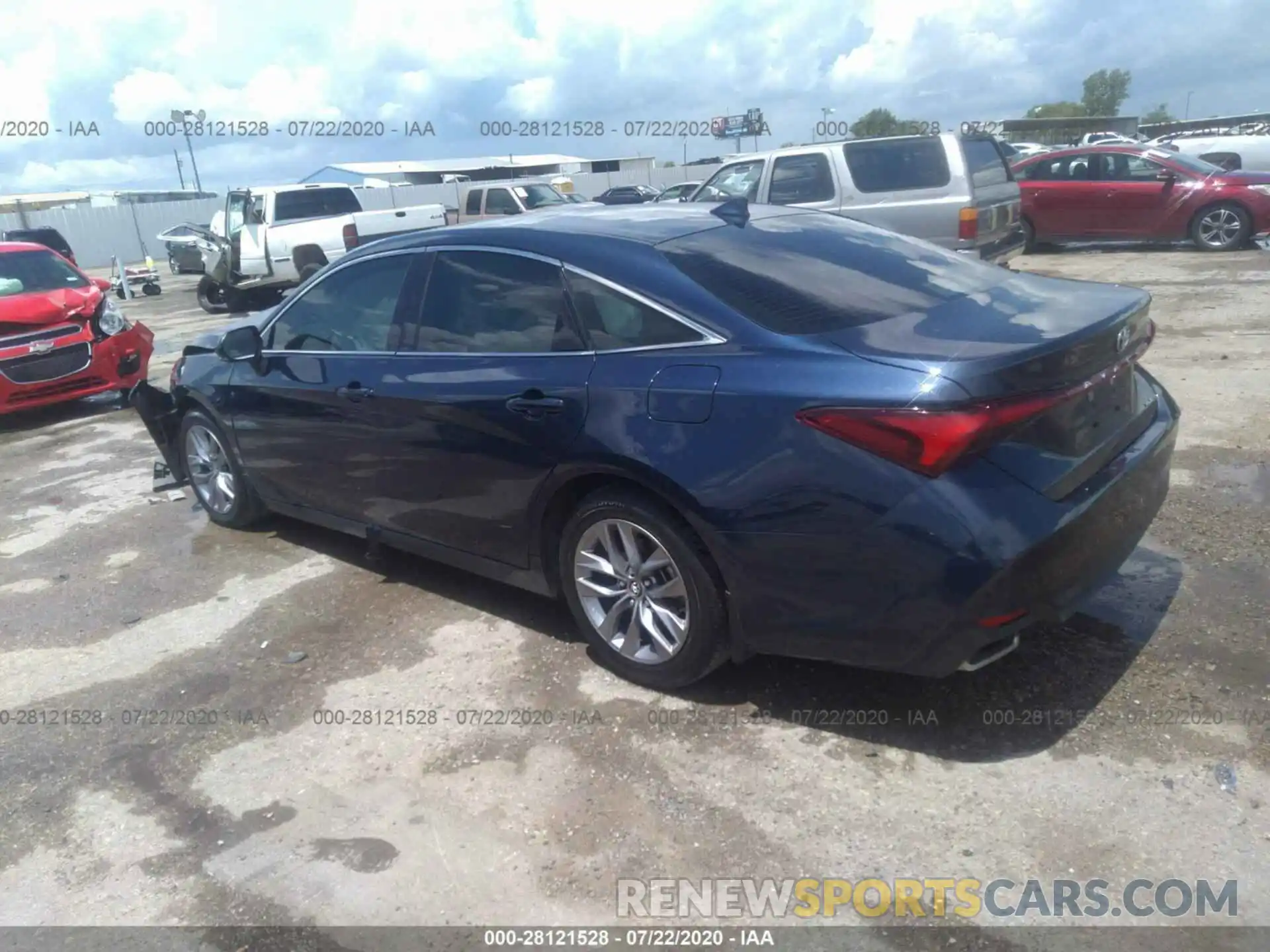 3 Photograph of a damaged car 4T1BZ1FBXKU029770 TOYOTA AVALON 2019