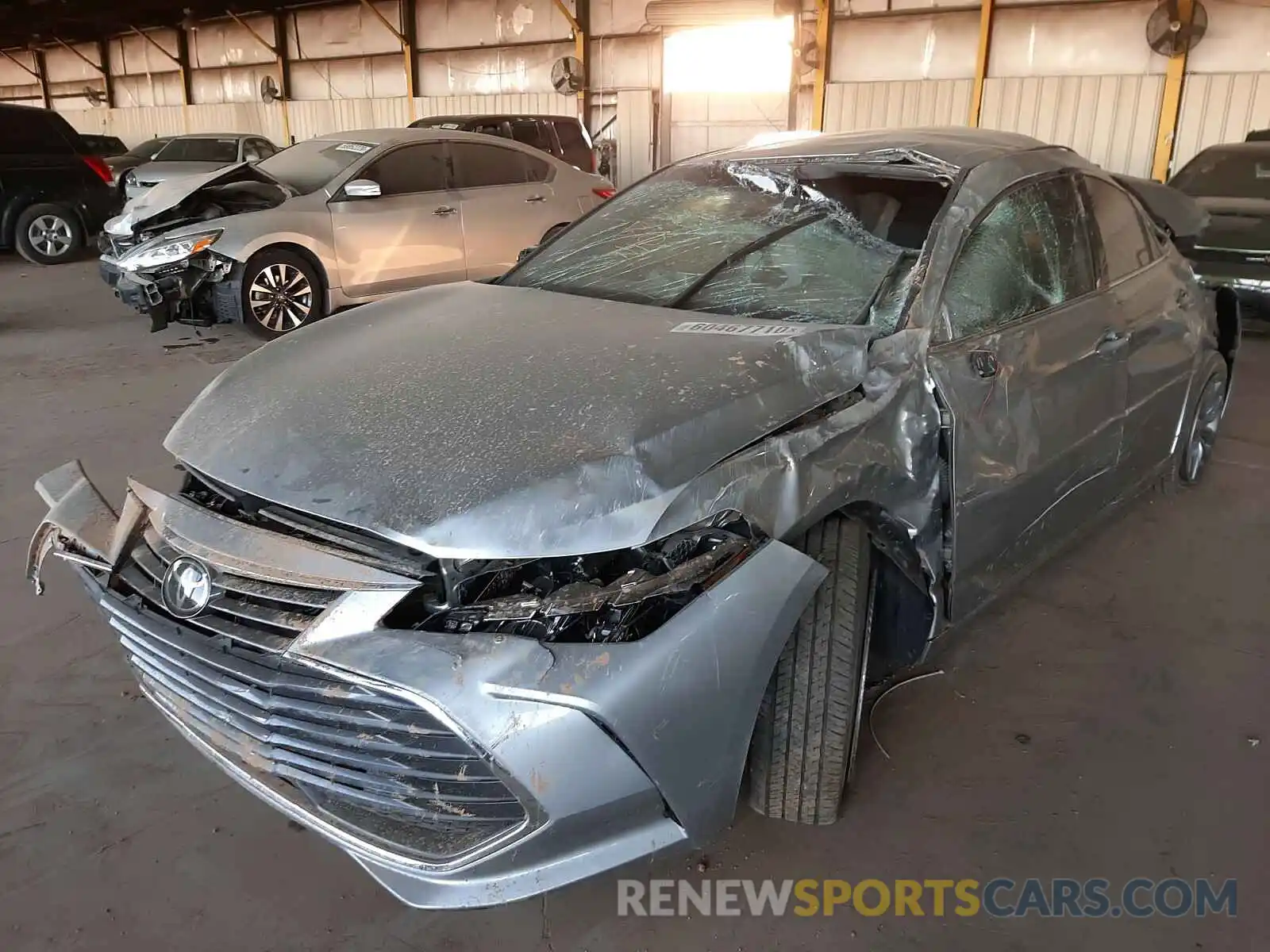 2 Photograph of a damaged car 4T1BZ1FBXKU030434 TOYOTA AVALON 2019