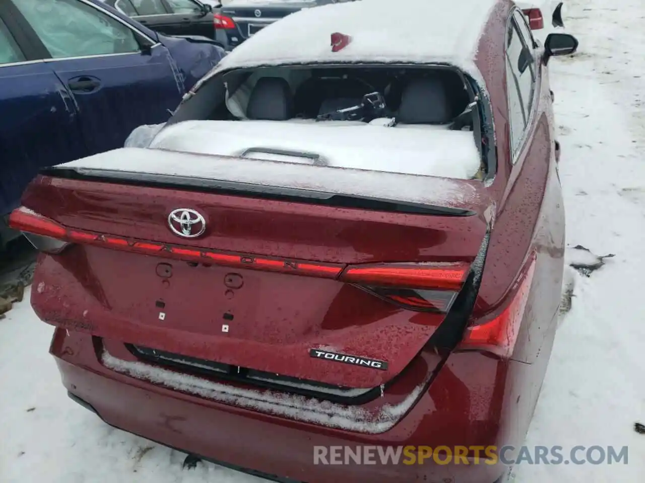 9 Photograph of a damaged car 4T1BZ1FBXKU030823 TOYOTA AVALON 2019