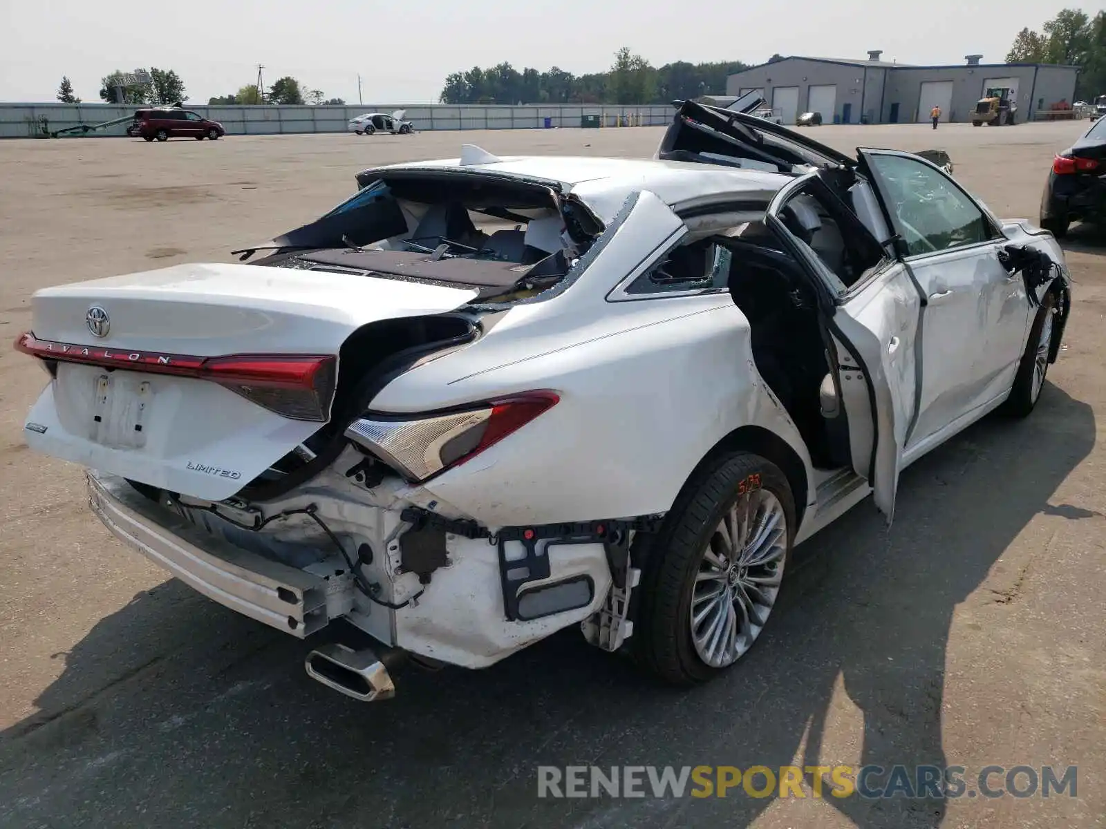 4 Photograph of a damaged car 4T1BZ1FBXKU036296 TOYOTA AVALON 2019