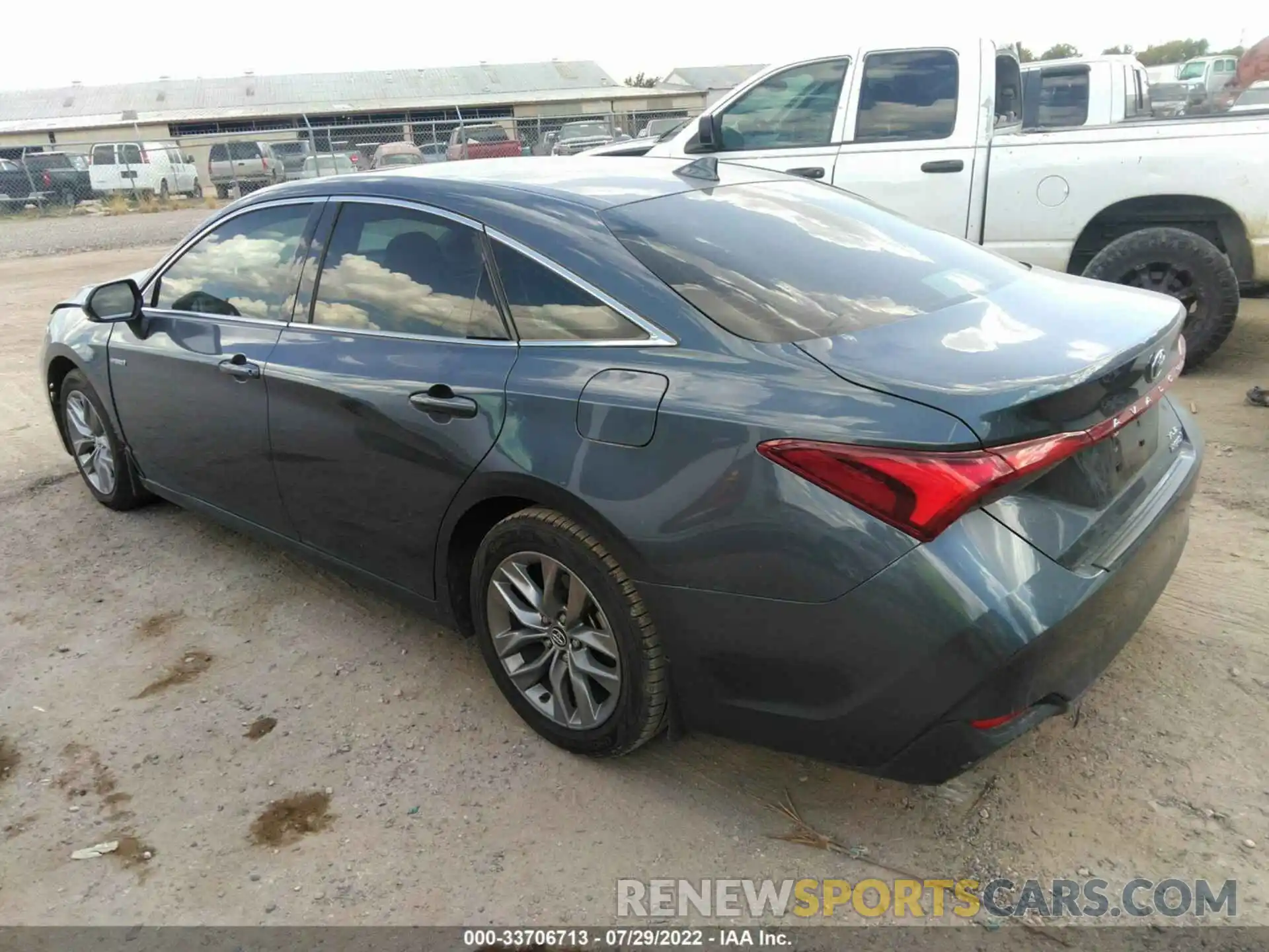 3 Photograph of a damaged car 4T1A21FB0LU014941 TOYOTA AVALON 2020