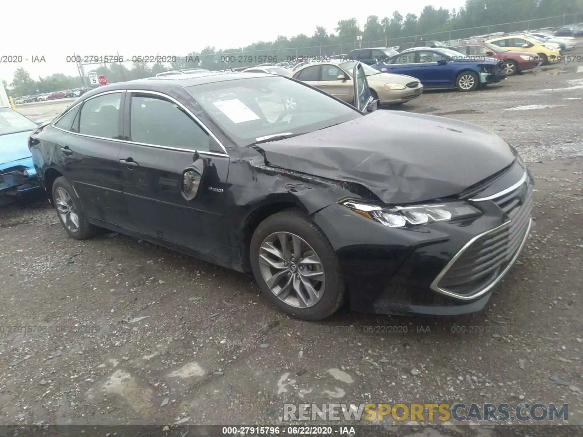 1 Photograph of a damaged car 4T1A21FB3LU012651 TOYOTA AVALON 2020