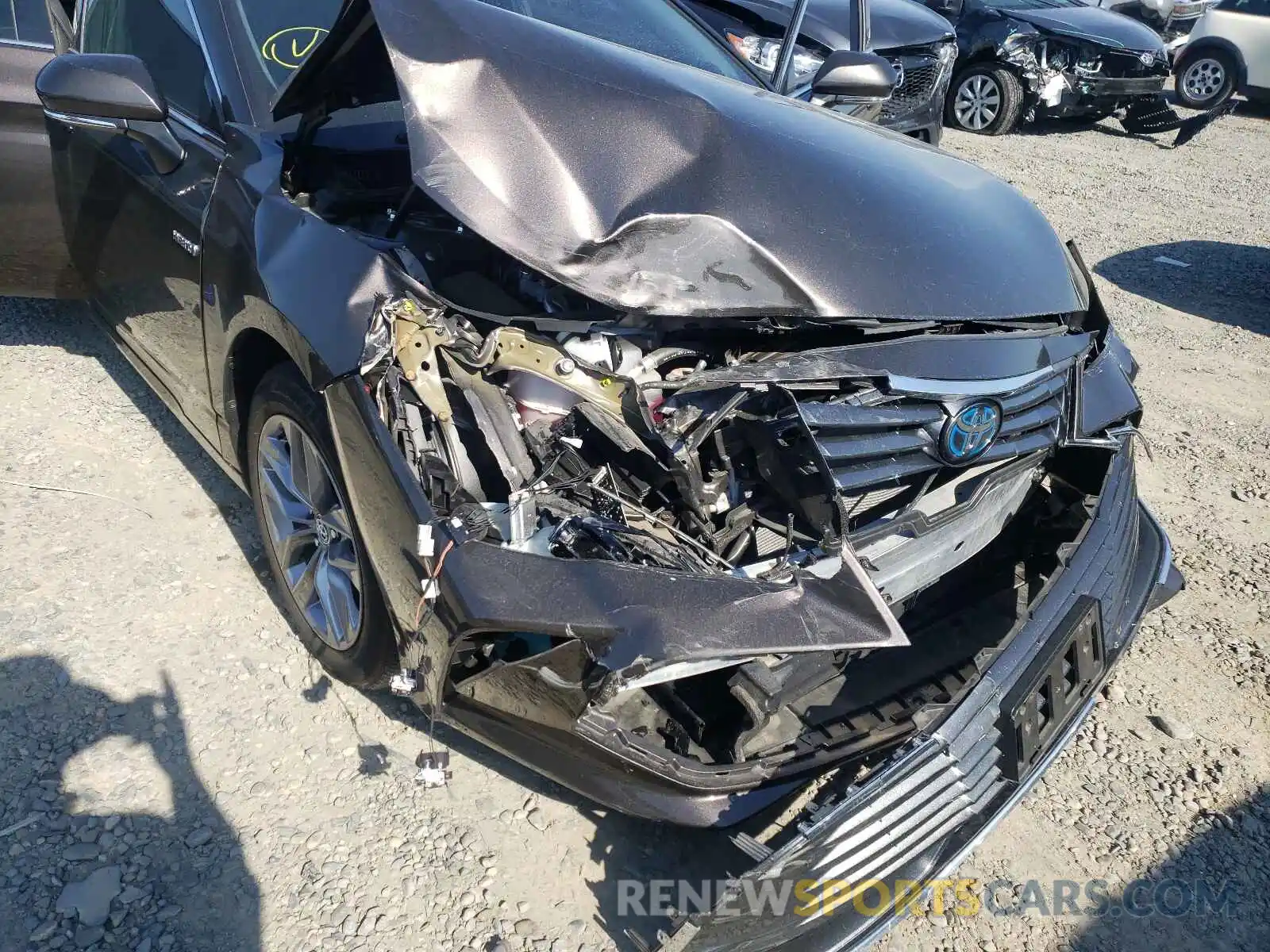 9 Photograph of a damaged car 4T1A21FB3LU016912 TOYOTA AVALON 2020