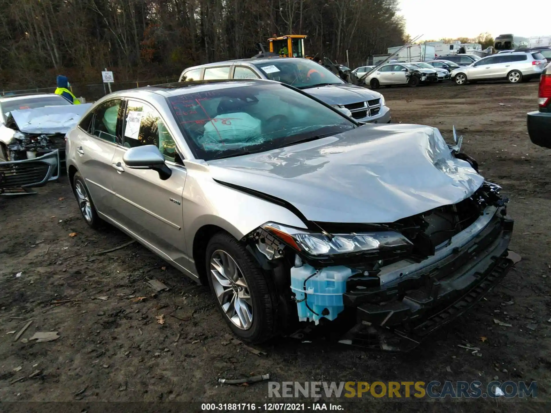 1 Photograph of a damaged car 4T1A21FB5LU019052 TOYOTA AVALON 2020