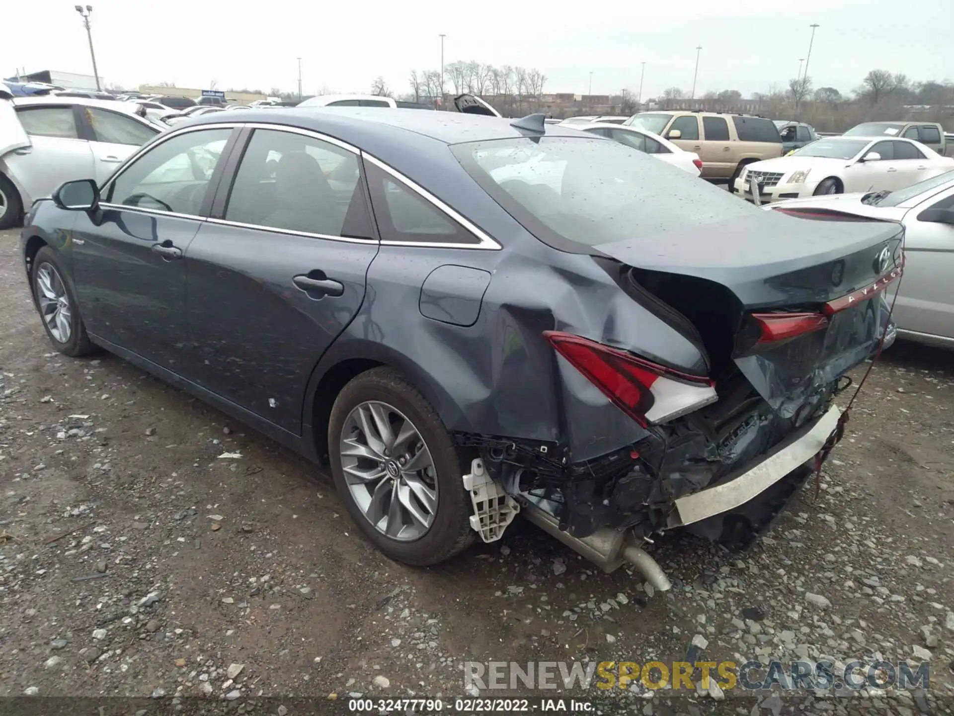 3 Photograph of a damaged car 4T1A21FB9LU014663 TOYOTA AVALON 2020