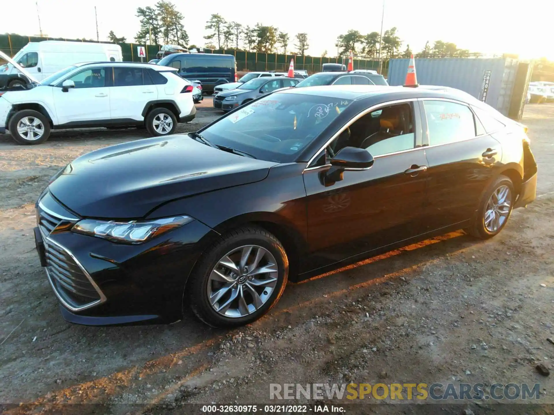 2 Photograph of a damaged car 4T1AZ1FB1LU039472 TOYOTA AVALON 2020