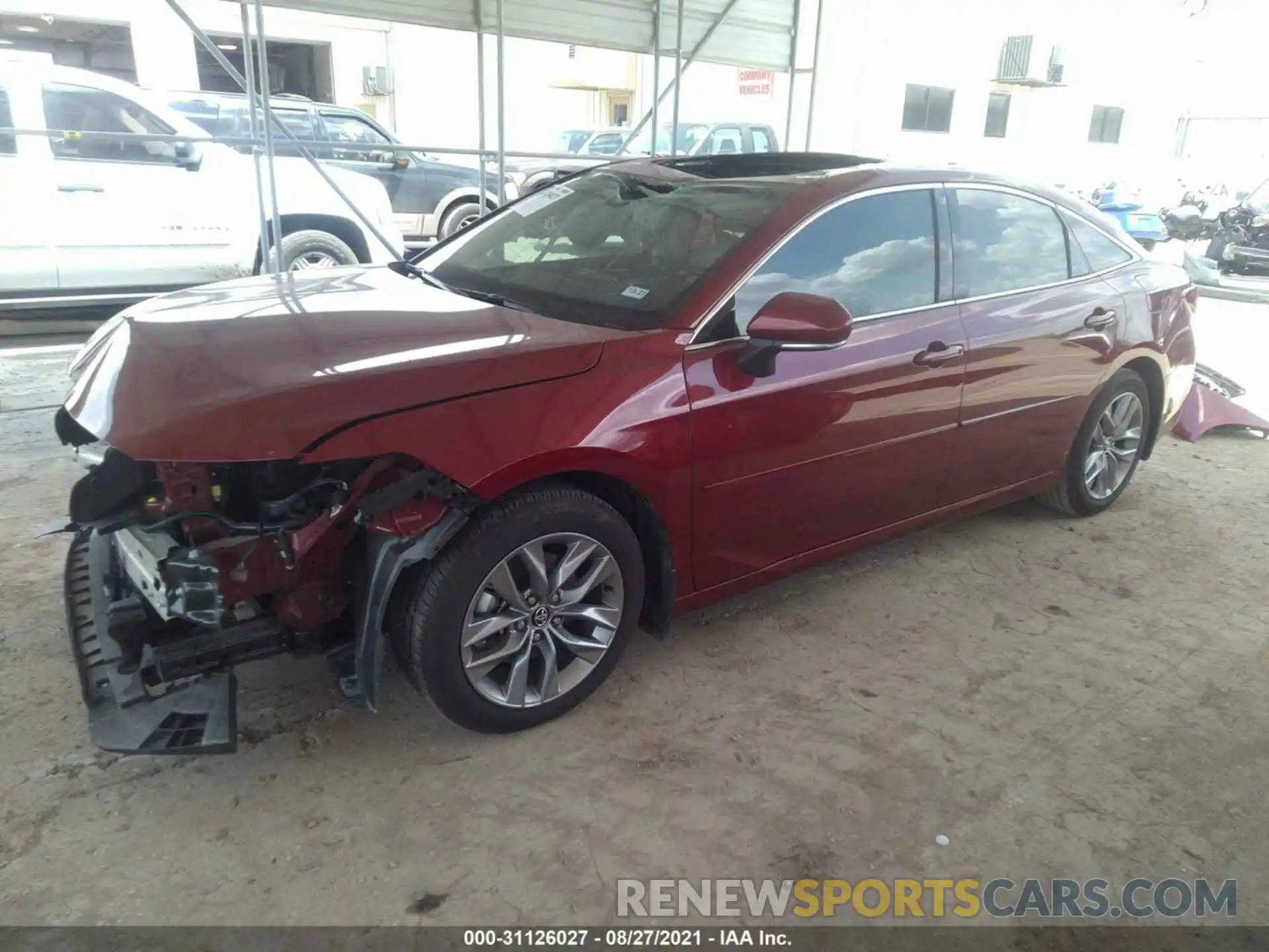 2 Photograph of a damaged car 4T1AZ1FB2LU045541 TOYOTA AVALON 2020