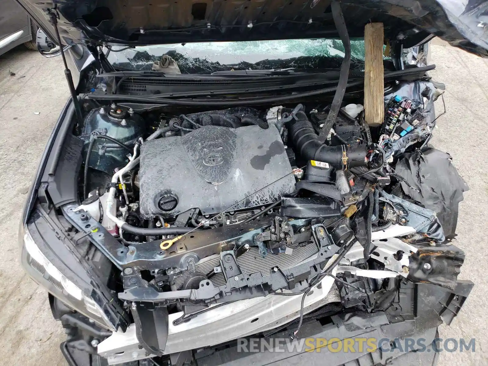 7 Photograph of a damaged car 4T1AZ1FB6LU048636 TOYOTA AVALON 2020