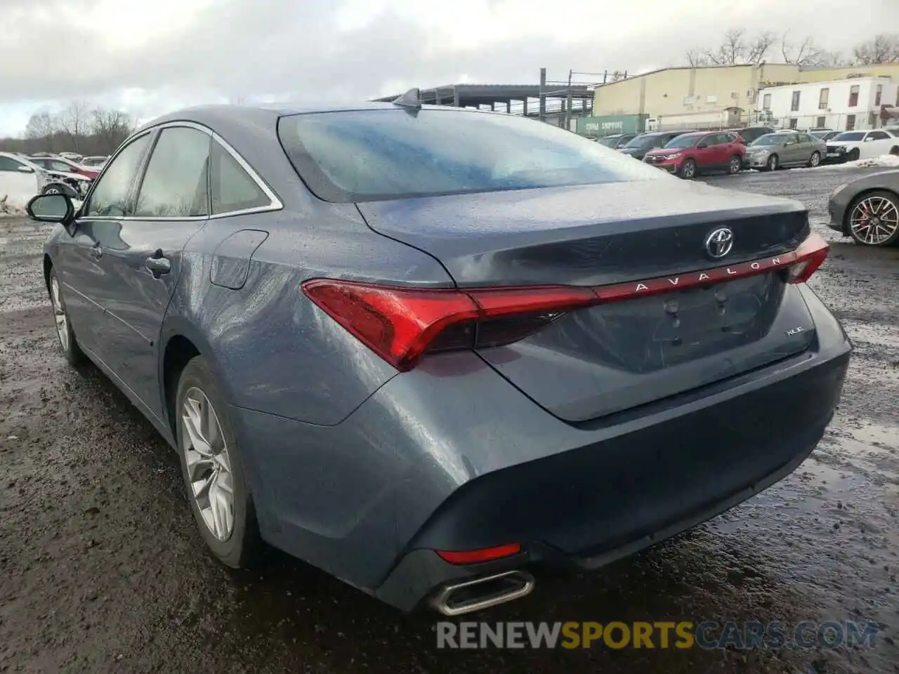 3 Photograph of a damaged car 4T1AZ1FB8LU047732 TOYOTA AVALON 2020