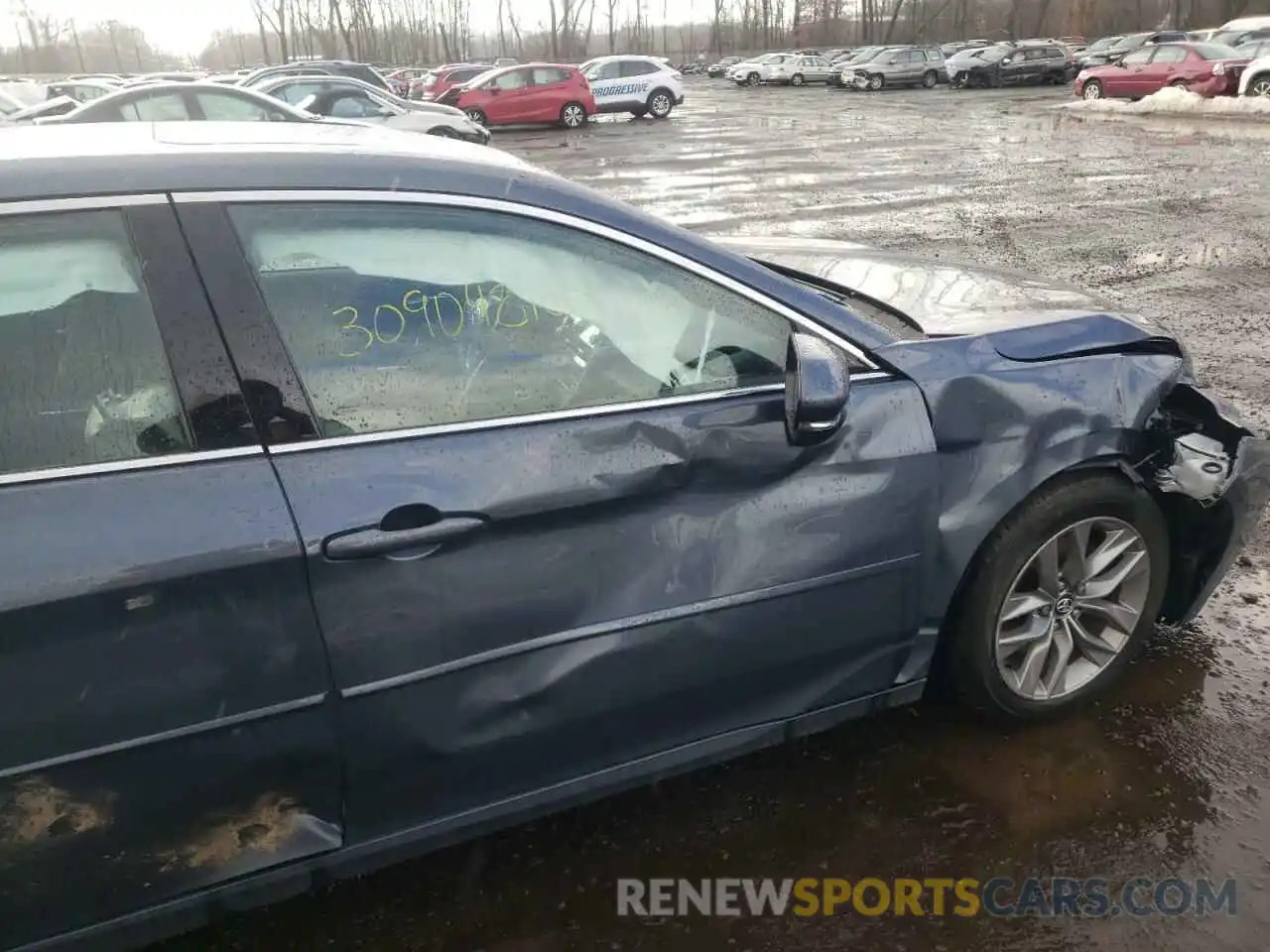 9 Photograph of a damaged car 4T1AZ1FB8LU047732 TOYOTA AVALON 2020