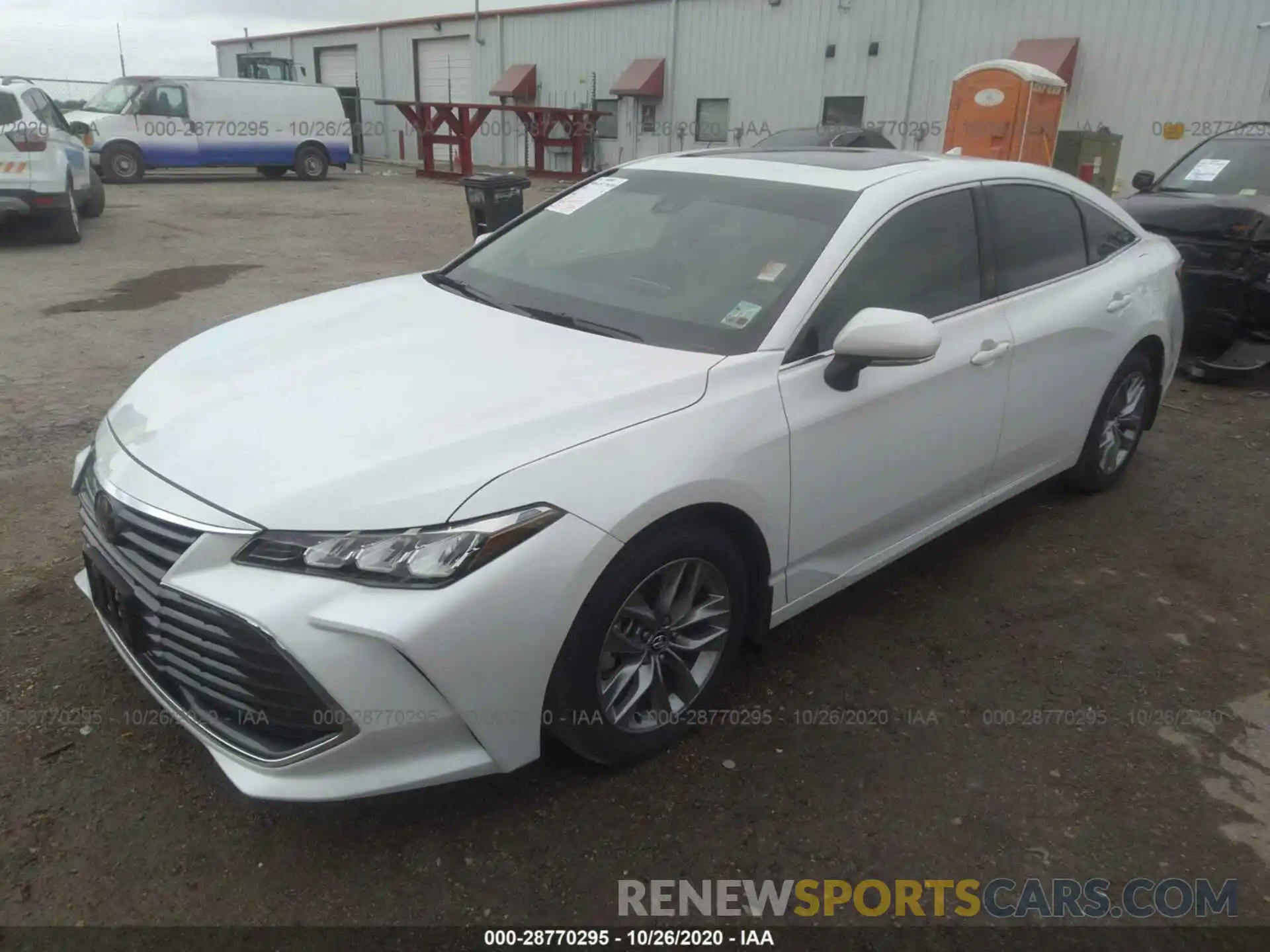 2 Photograph of a damaged car 4T1AZ1FB9LU041602 TOYOTA AVALON 2020