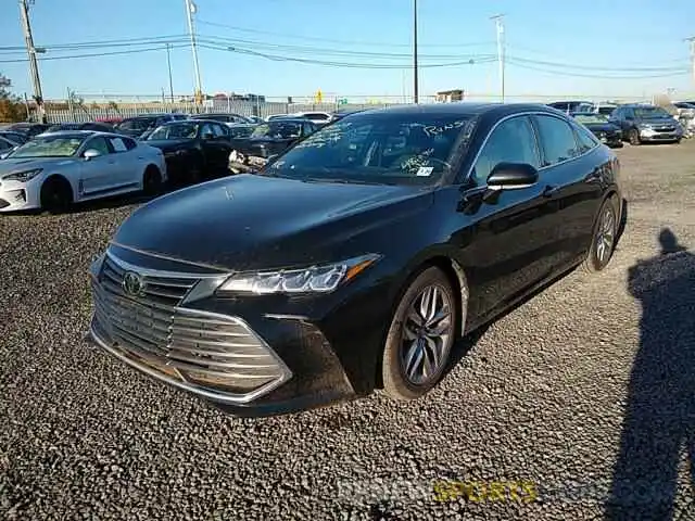 2 Photograph of a damaged car 4T1AZ1FBXLU039261 TOYOTA AVALON 2020