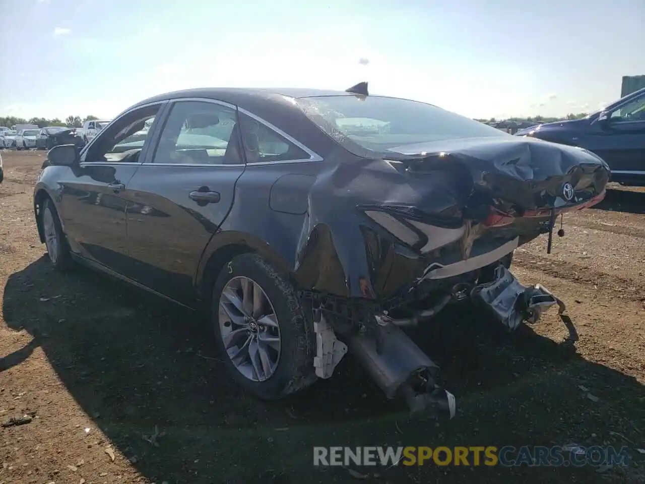 3 Photograph of a damaged car 4T1AZ1FBXLU047117 TOYOTA AVALON 2020