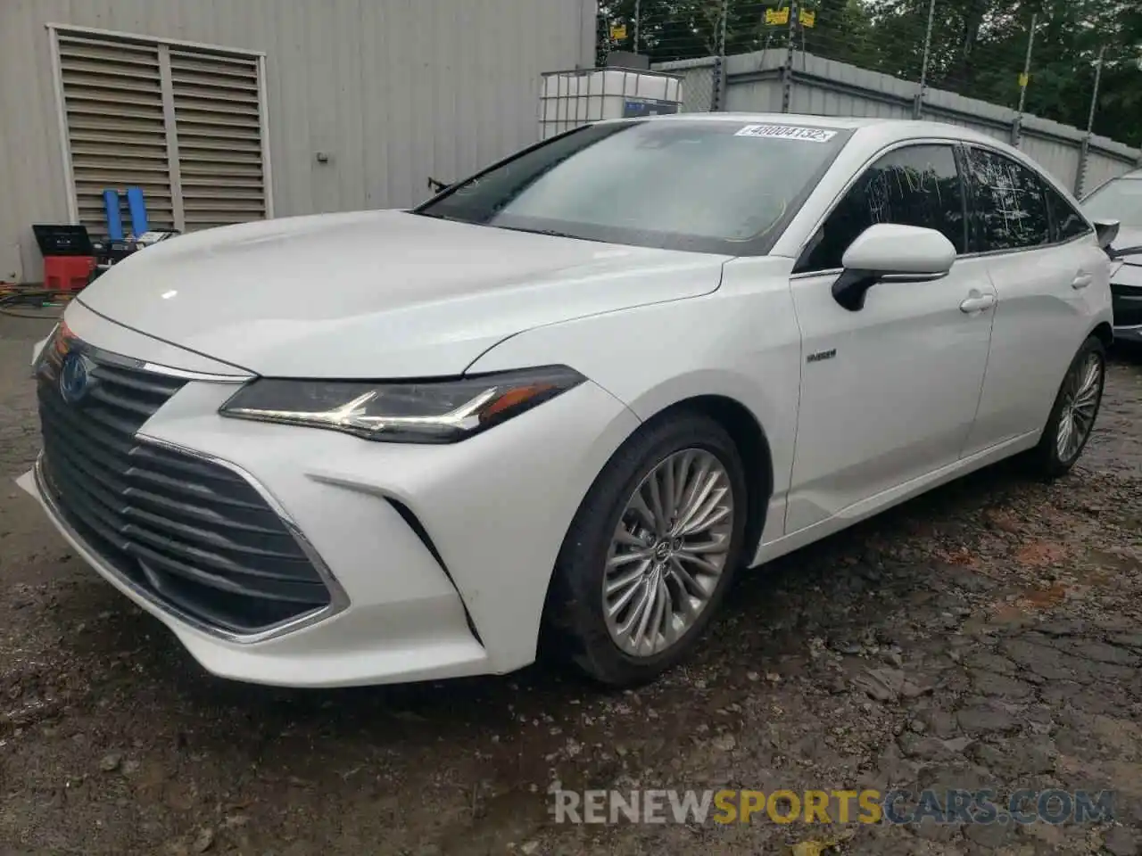 2 Photograph of a damaged car 4T1C21FB3LU016062 TOYOTA AVALON 2020