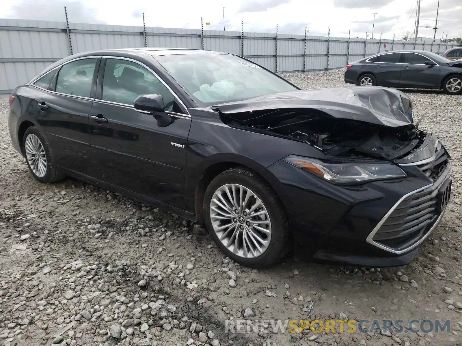 1 Photograph of a damaged car 4T1C21FB8LU019765 TOYOTA AVALON 2020