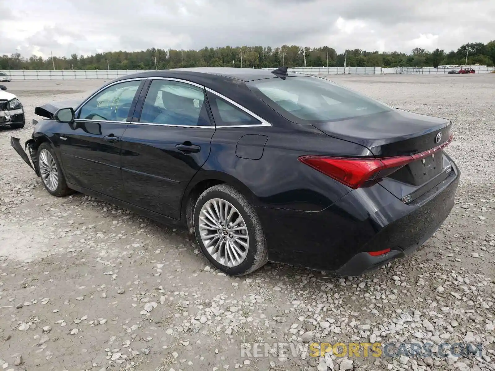 3 Photograph of a damaged car 4T1C21FB8LU019765 TOYOTA AVALON 2020