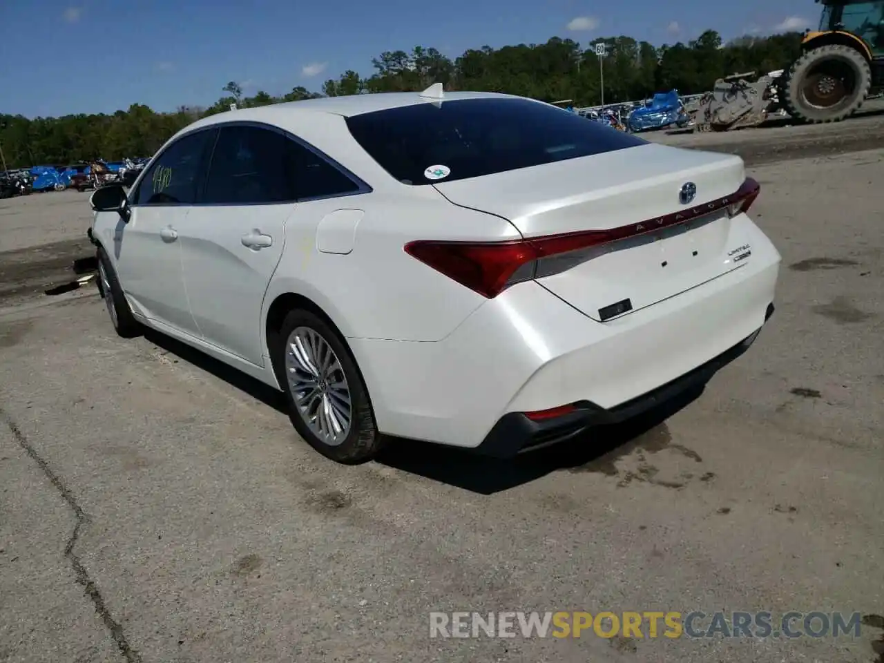 3 Photograph of a damaged car 4T1C21FBXLU018228 TOYOTA AVALON 2020