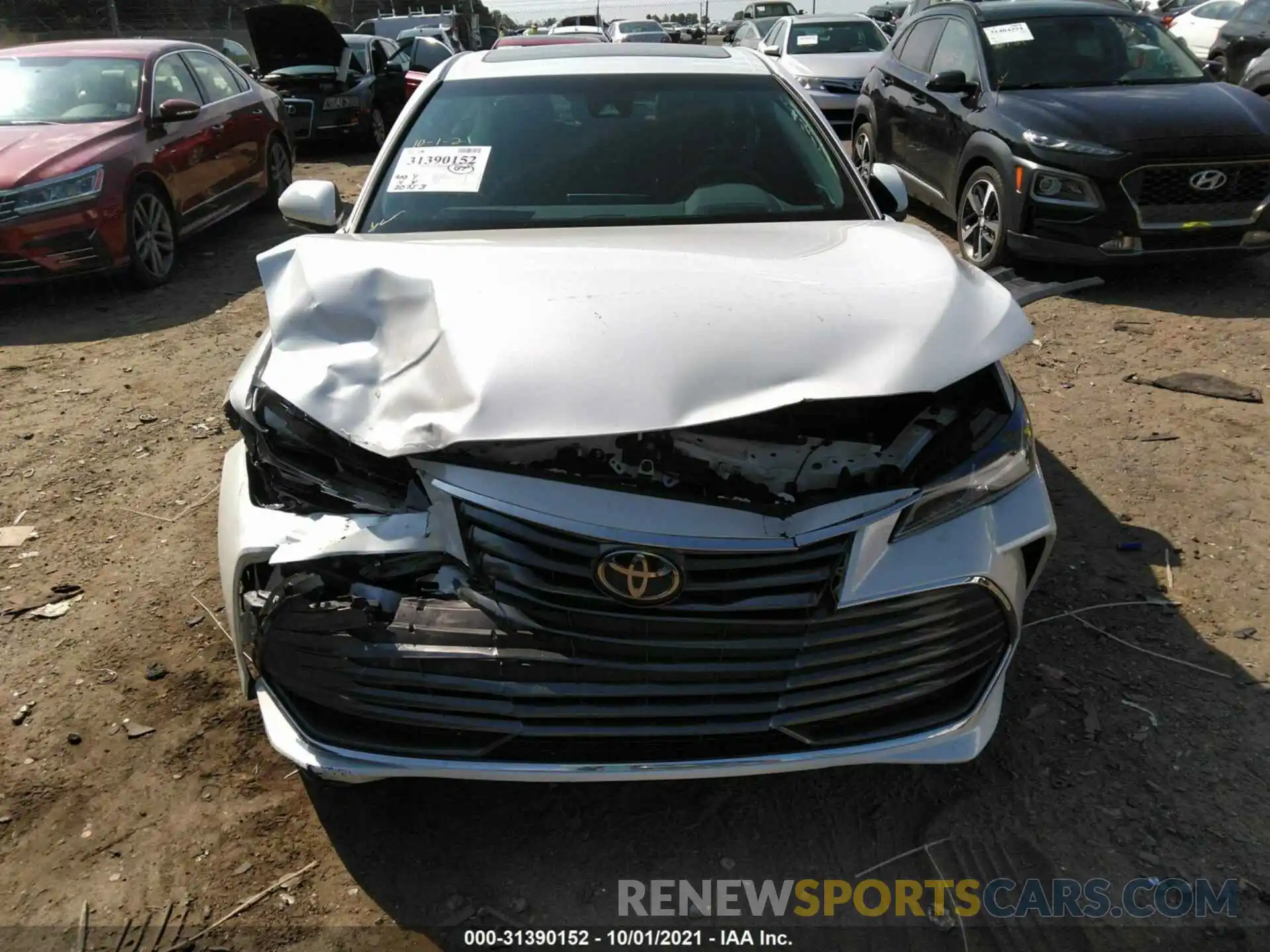 6 Photograph of a damaged car 4T1CZ1FB0LU048656 TOYOTA AVALON 2020