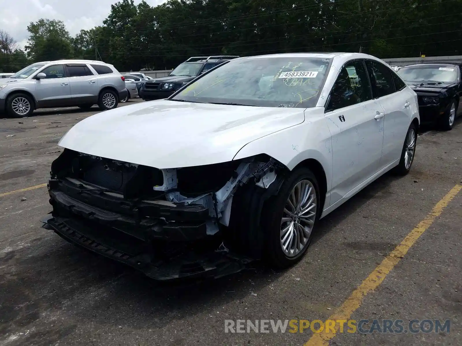 2 Photograph of a damaged car 4T1CZ1FB4LU046537 TOYOTA AVALON 2020