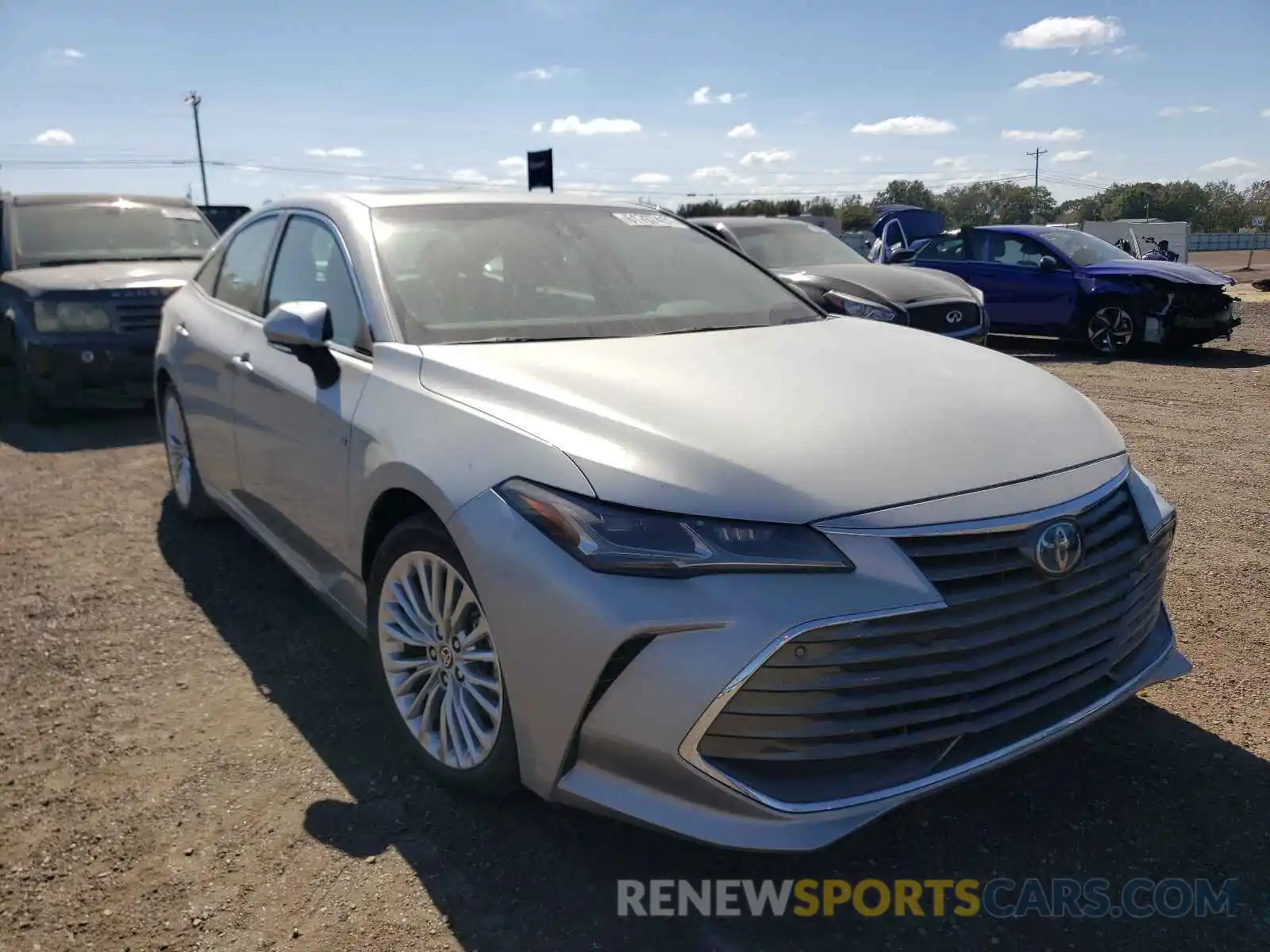 1 Photograph of a damaged car 4T1D21FB0LU018016 TOYOTA AVALON 2020