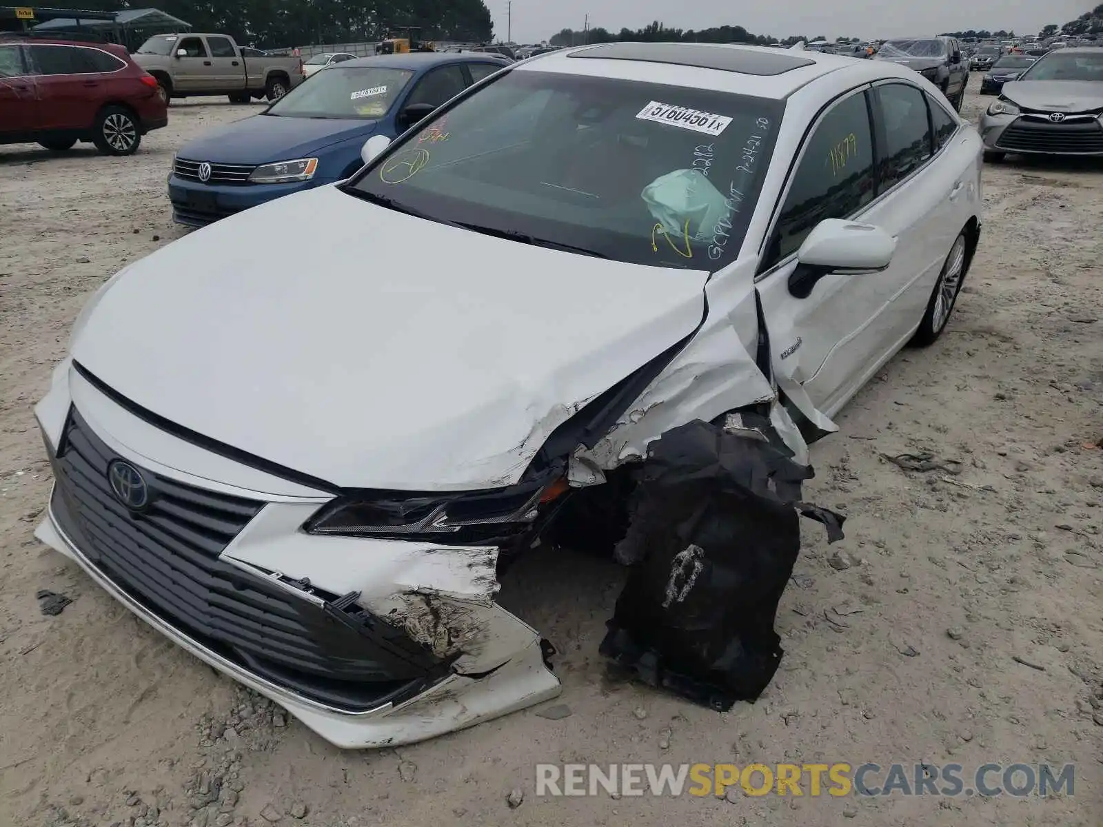 2 Photograph of a damaged car 4T1D21FB2LU012282 TOYOTA AVALON 2020