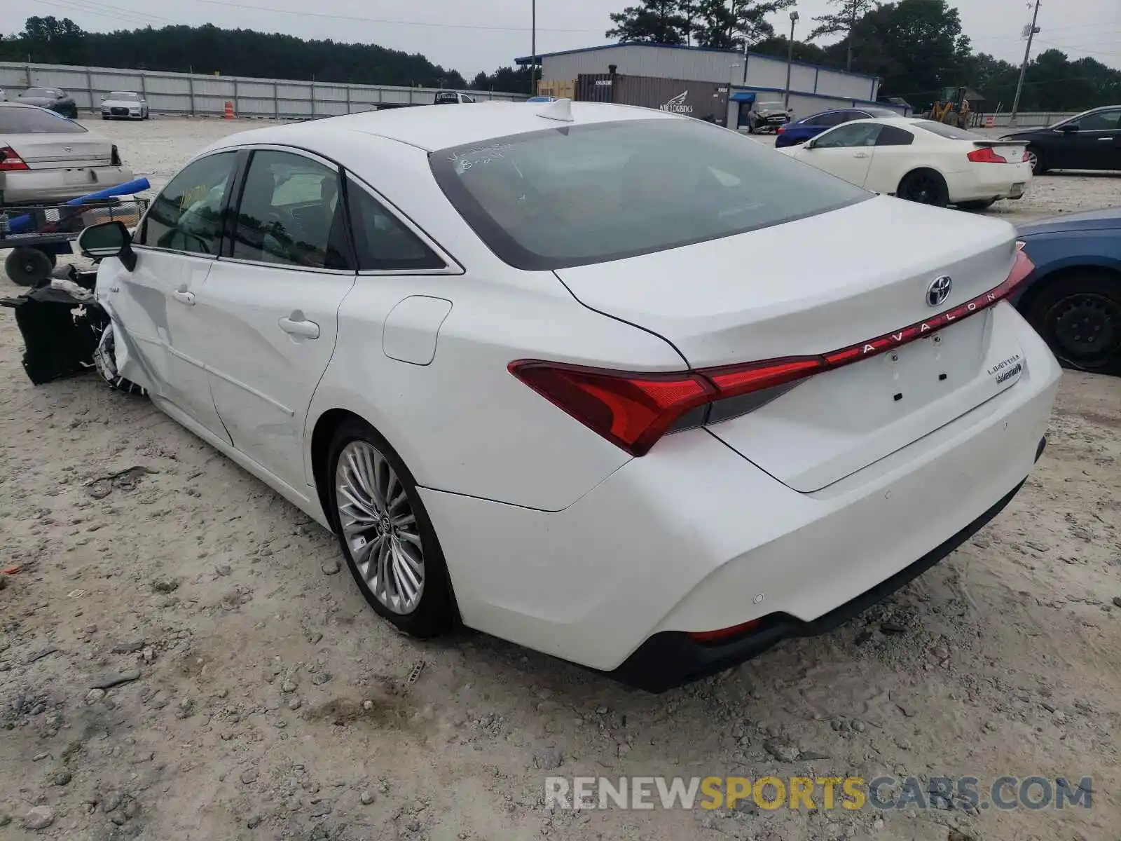 3 Photograph of a damaged car 4T1D21FB2LU012282 TOYOTA AVALON 2020