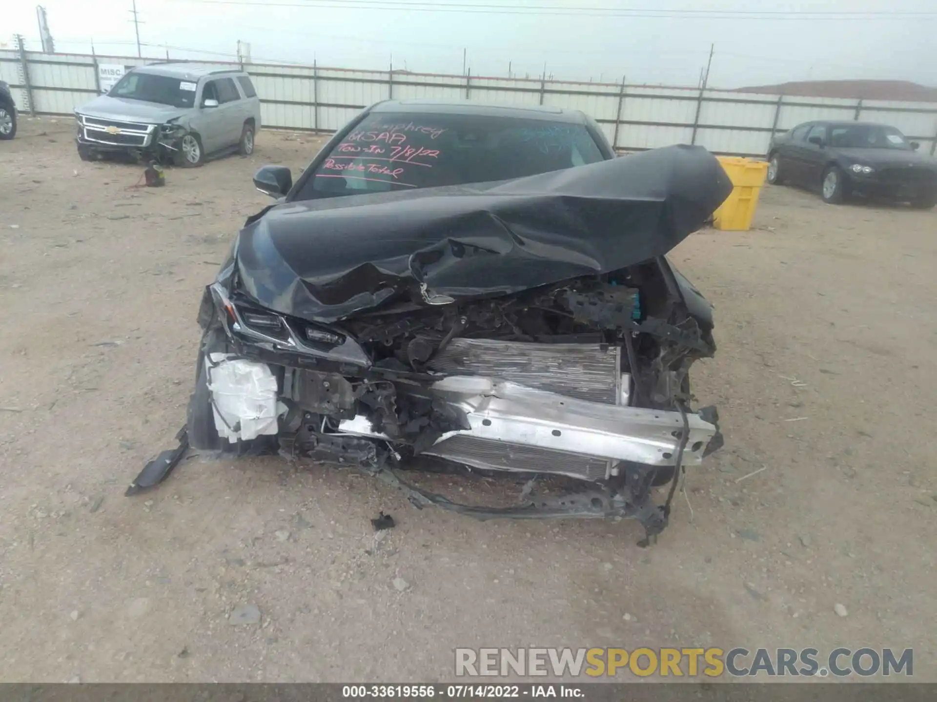 6 Photograph of a damaged car 4T1D21FB4LU017743 TOYOTA AVALON 2020